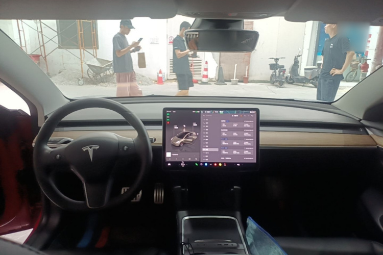 Tesla Model 3 2021 #10 Tesla Model 3 2021 car image #10