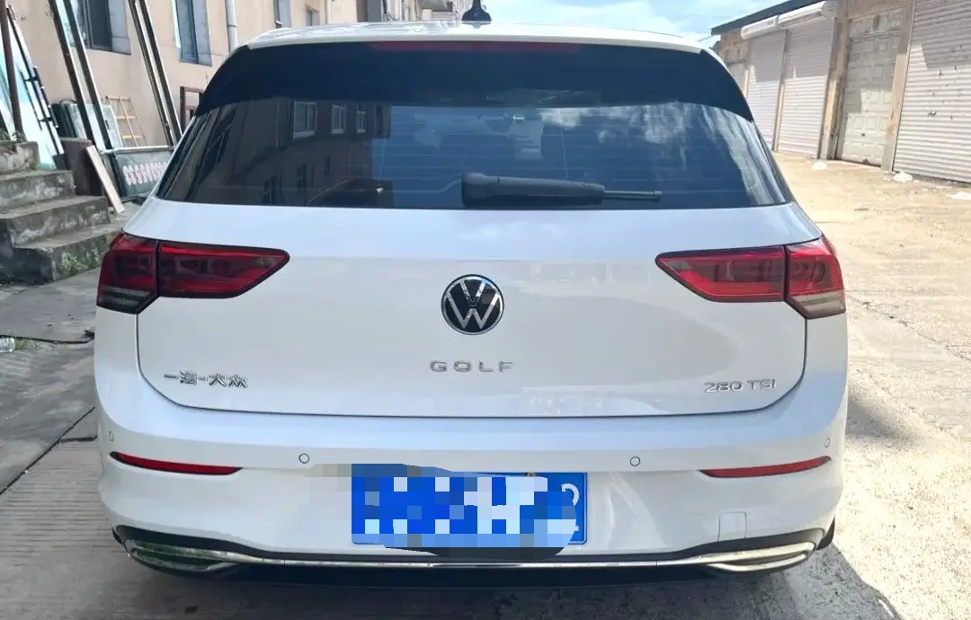 Volkswagen Golf 2021 car image #5