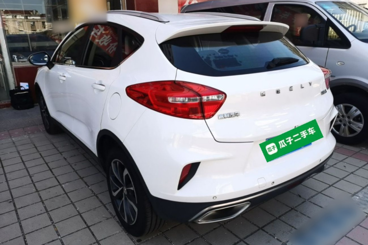 GEELY Emgrand GS 2019 صورة سيارة #5