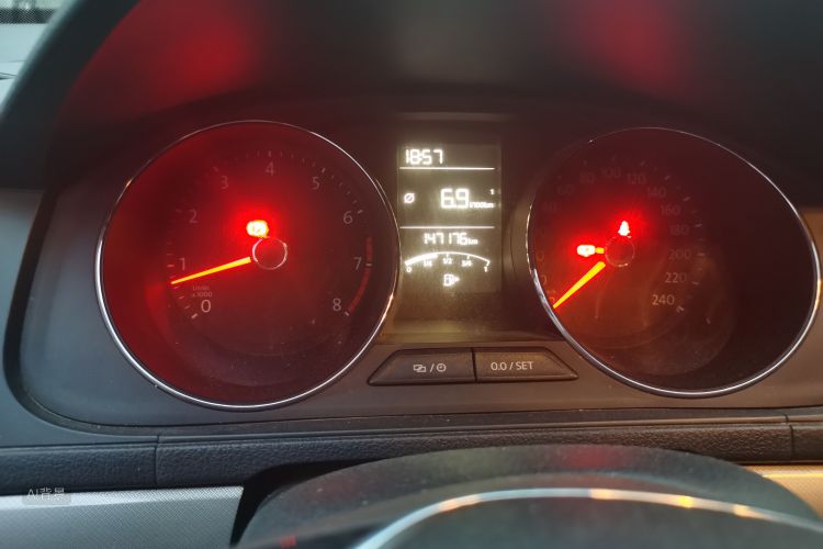 Volkswagen Lavida 2017 car image #13