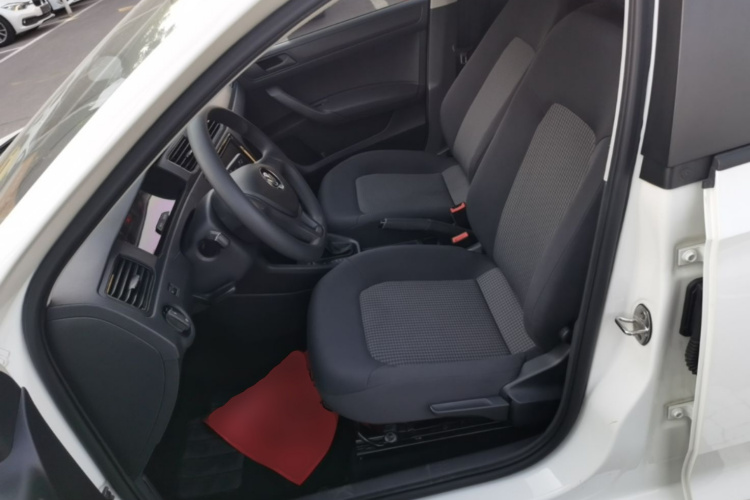 Volkswagen Santana 2019 car image #19