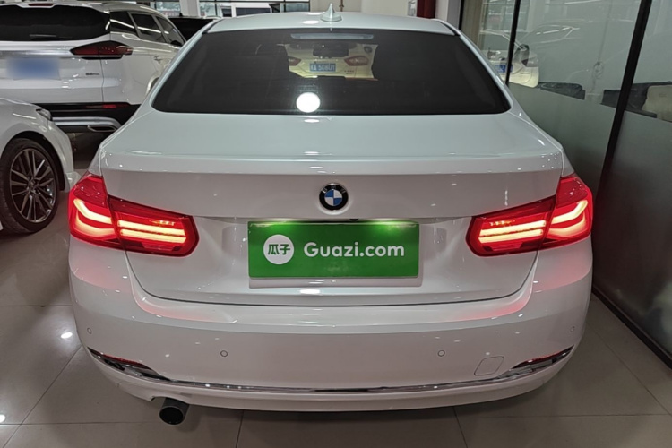 BMW 3 Series 2016 #6 BMW 3 Series 2016 car image #6