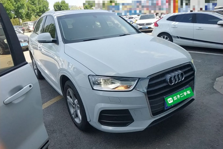 Audi Q3 2016 immagine di auto #4