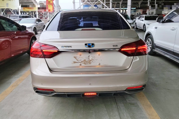 GEELY Emgrand 2018 #6 GEELY Emgrand 2018 car image #6