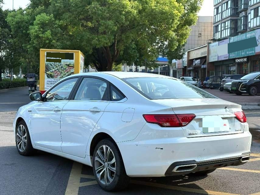 GEELY Emgrand GL 2018 صورة سيارة #9