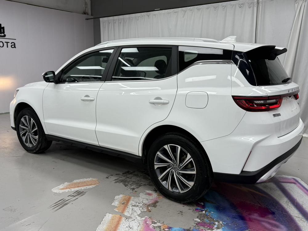 GEELY Vision X6 2021 car image #4