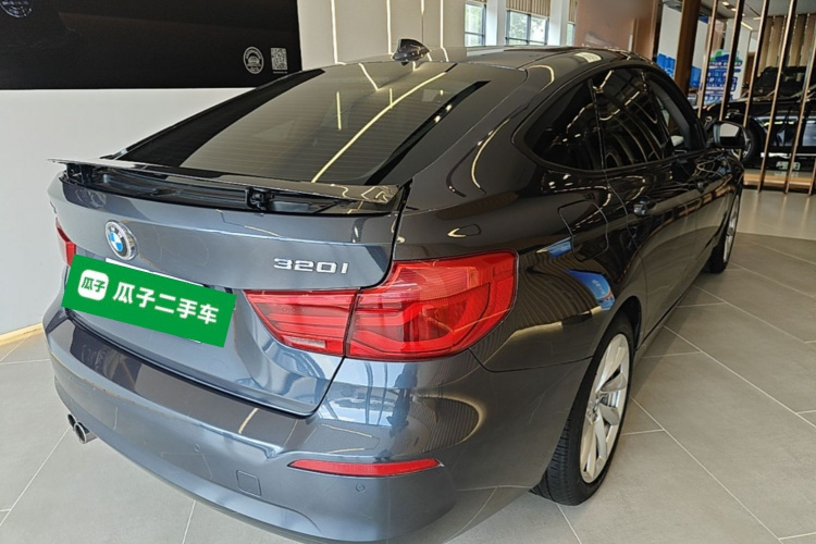 BMW 3 Series GT 2019 #7 BMW 3 Series GT 2019 car image #7