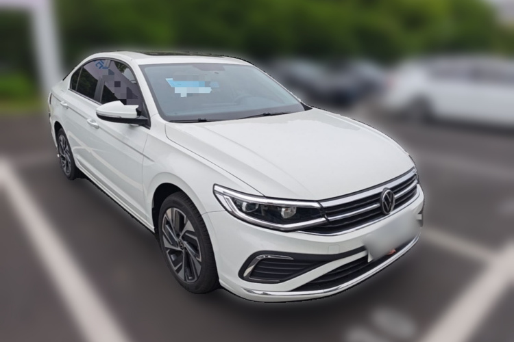 Volkswagen Bora 2025 car image #4