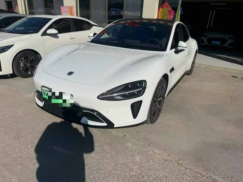 MI SU7 2025 MI SU7 2025 immagine di auto