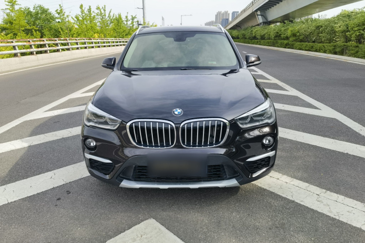 BMW X1 2018 #4 BMW X1 2018 car image #4