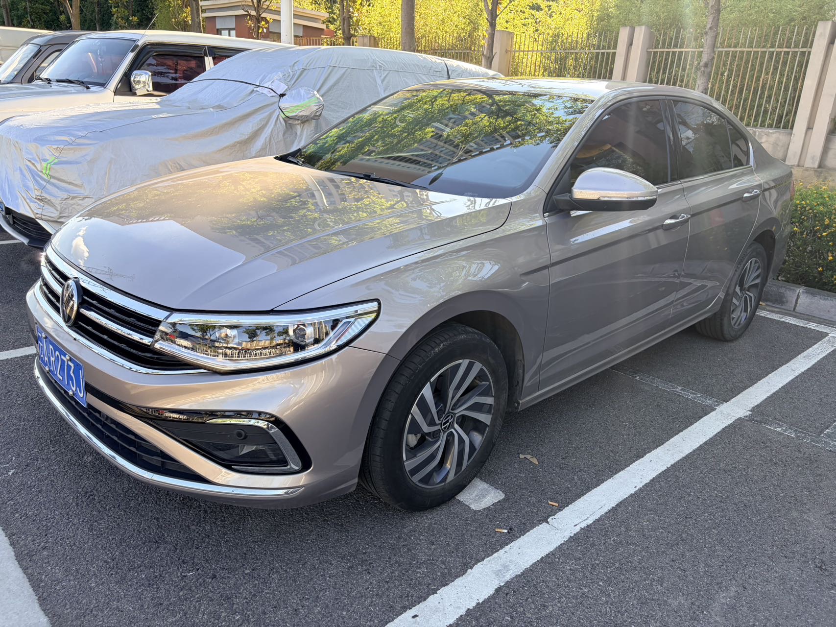 2024 2024 immagine di auto
