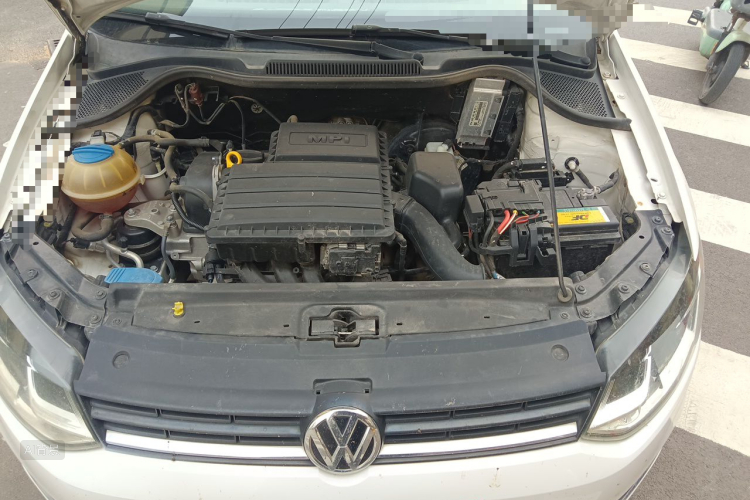 Volkswagen Polo 2016 #22 Volkswagen Polo 2016 car image #22