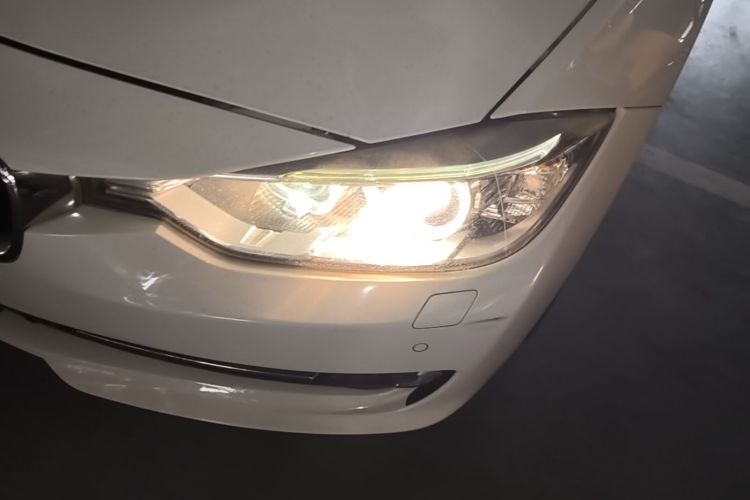 BMW 3 Series 2014 image de voiture #23