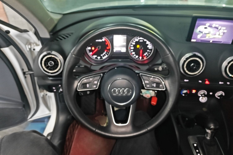 Audi A3 2021 #11 Audi A3 2021 صورة سيارة #11