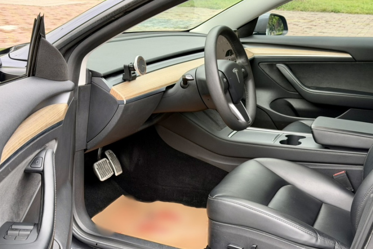 Tesla Model 3 2023 #9 Tesla Model 3 2023 car image #9