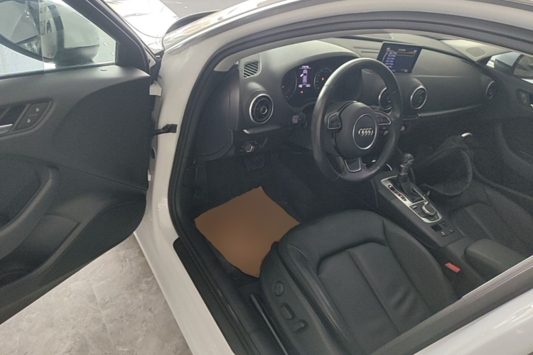 Audi A3 2016 image de voiture #16