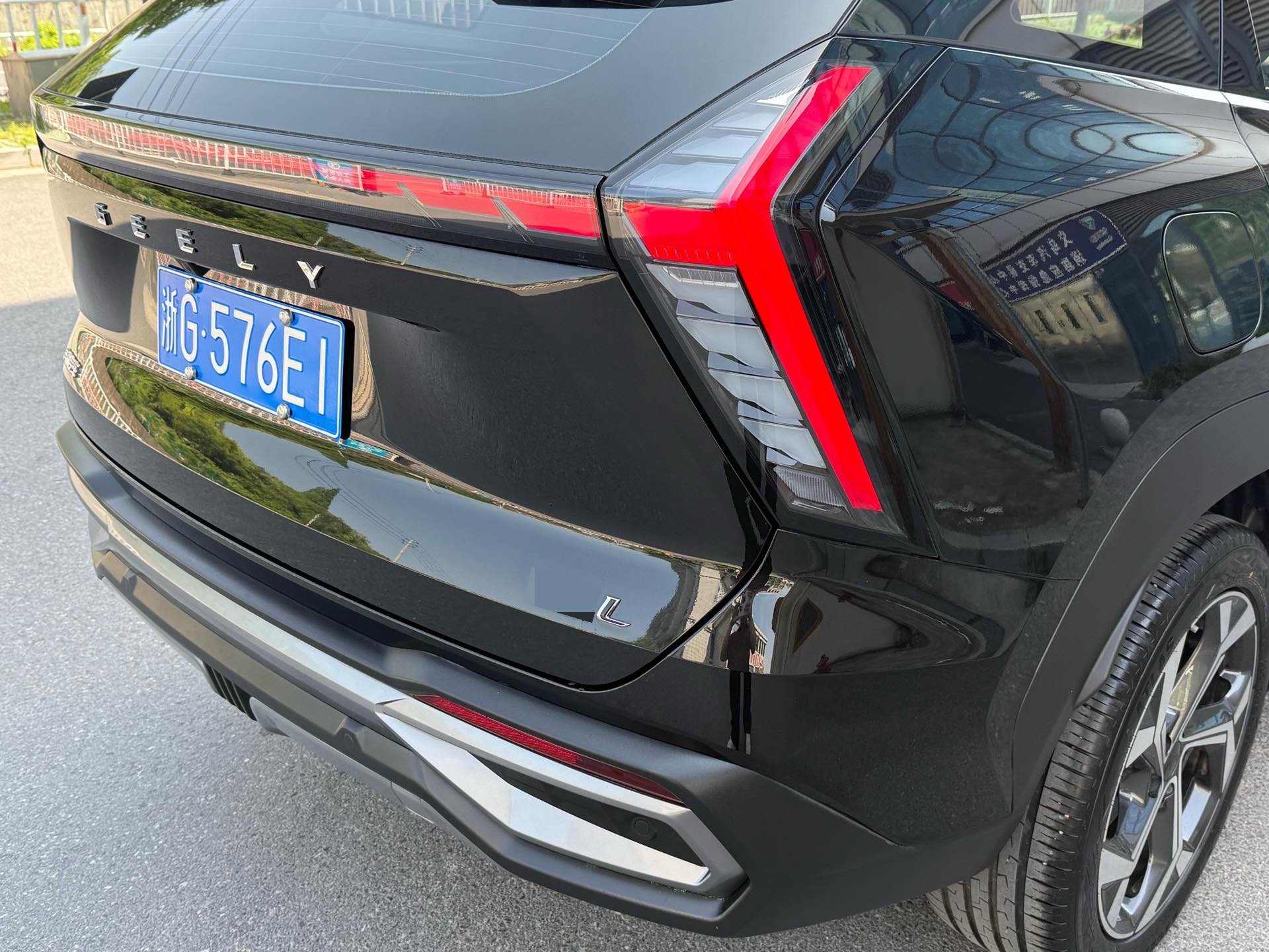 GEELY Boyue L 2024 car image #17