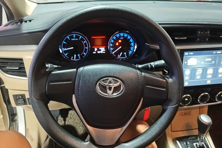 Toyota Corolla 2017 car image #11