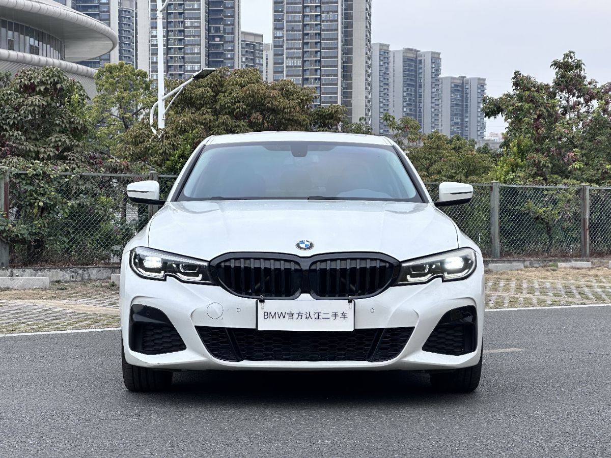 BMW 3 Series 2021 #2 BMW 3 Series 2021 car image #2