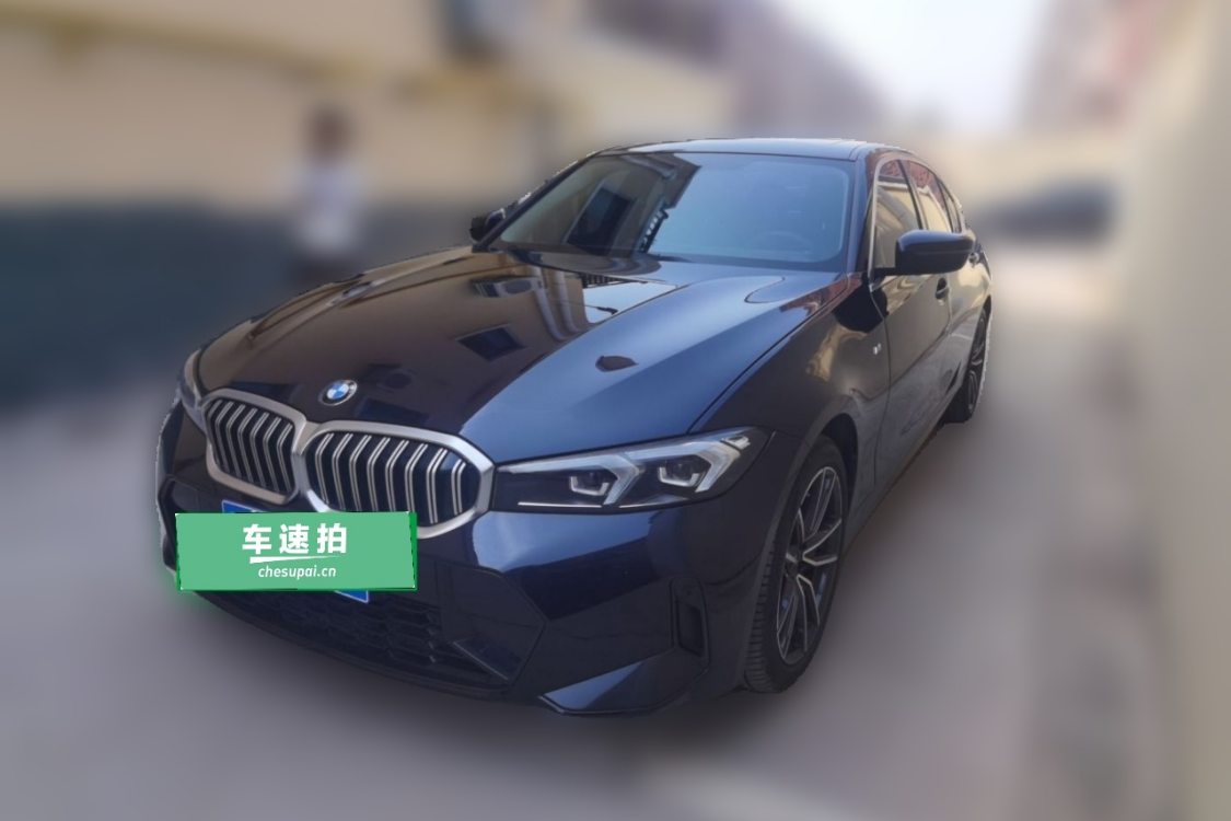 BMW 3 Series 2024 صورة سيارة 
