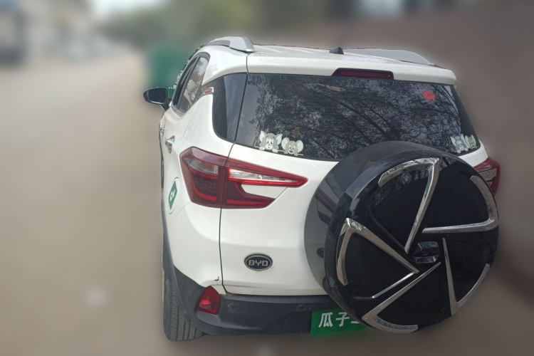 BYD Yuan 2018 #4 BYD Yuan 2018 car image #4