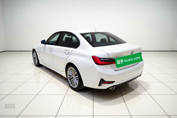 BMW 3 Series 2021 #5 BMW 3 Series 2021 car image #5