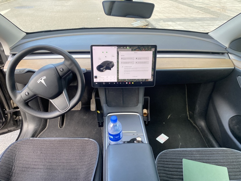 Tesla Model Y 2021 #7 Tesla Model Y 2021 car image #7