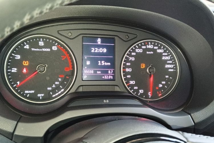 Audi A3 2018 #12 Audi A3 2018 car image #12