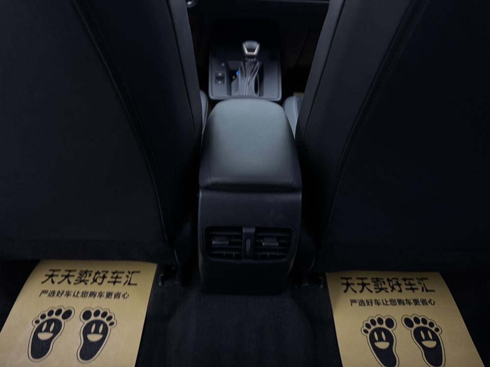 2026 #12 2026 immagine di auto #12