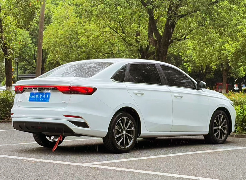 GEELY Emgrand 2024 car image #4