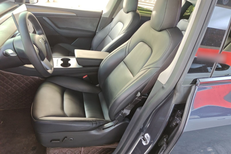 Tesla Model Y 2022 #15 Tesla Model Y 2022 car image #15