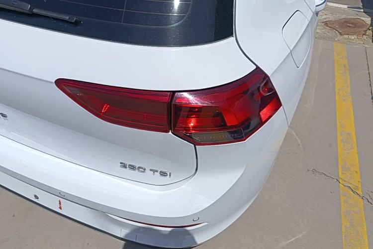 Volkswagen Golf 2023 #8 Volkswagen Golf 2023 car image #8