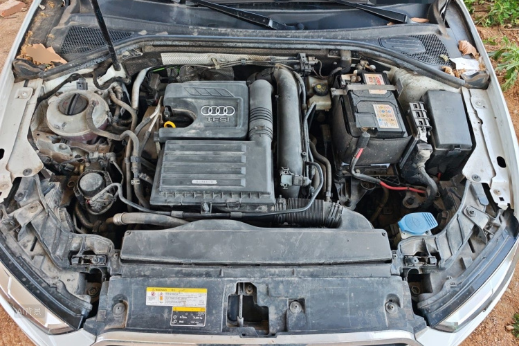Audi A3 2019 immagine di auto #22