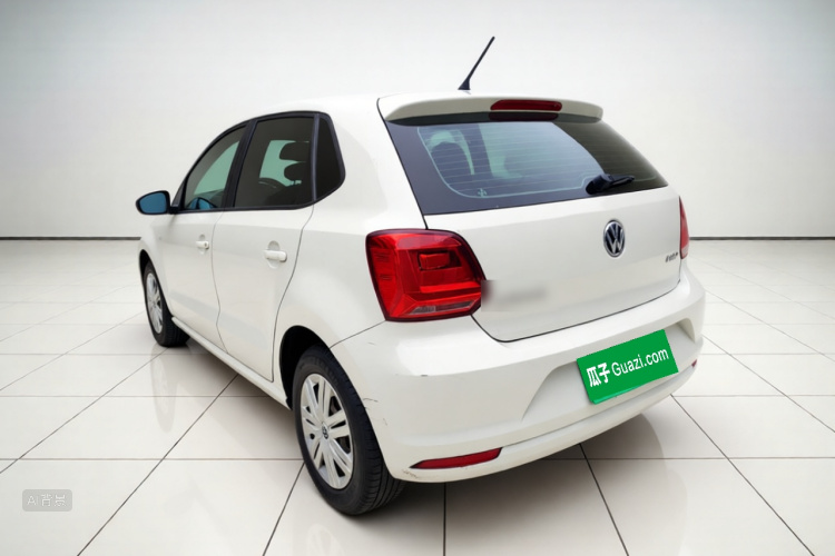 Volkswagen Polo 2017 car image #5