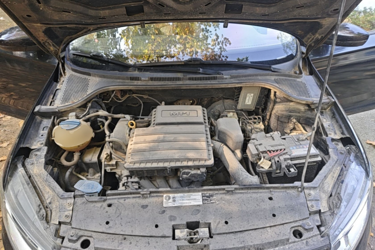 Volkswagen Santana 2017 car image #20