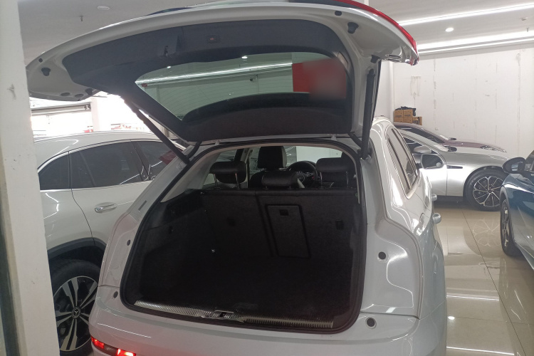 Audi Q3 2018 image de voiture #21