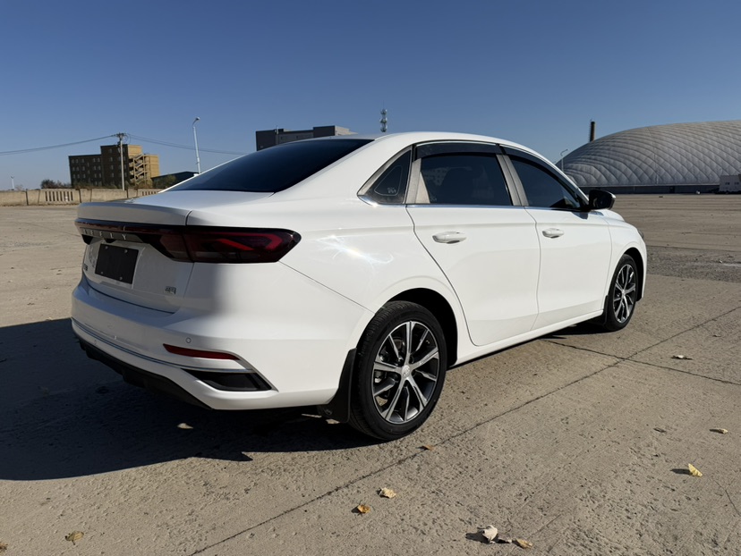GEELY Emgrand 2024 car image #9