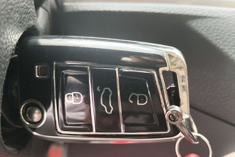 Volkswagen Polo 2019 #9 Volkswagen Polo 2019 car image #9