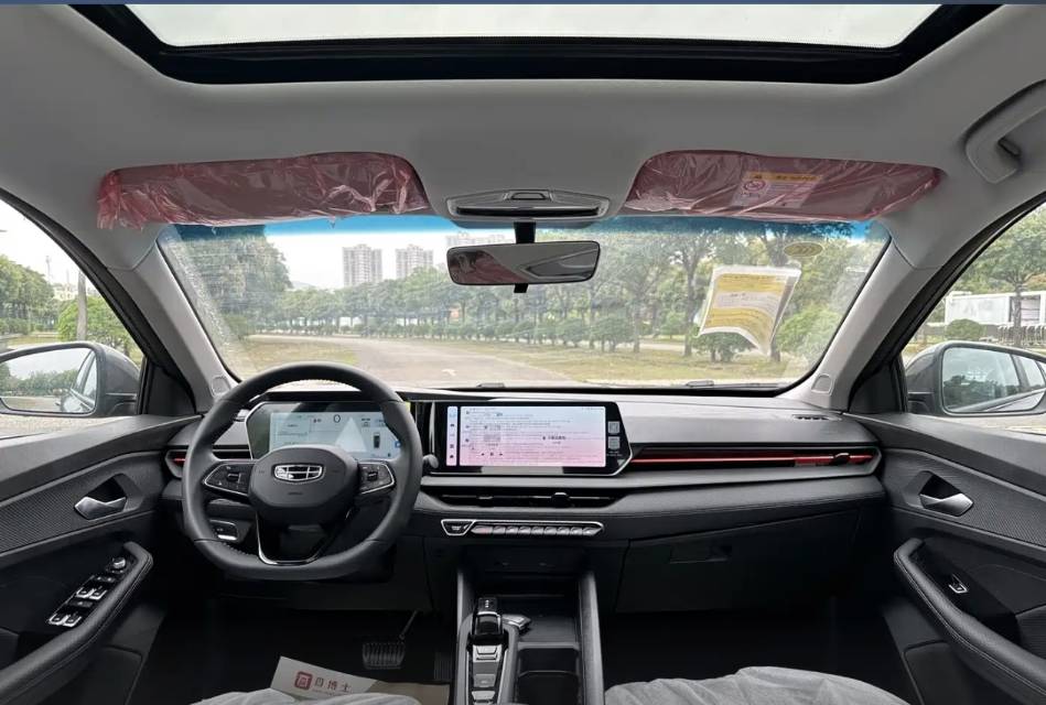 GEELY Binray 2026 car image #7