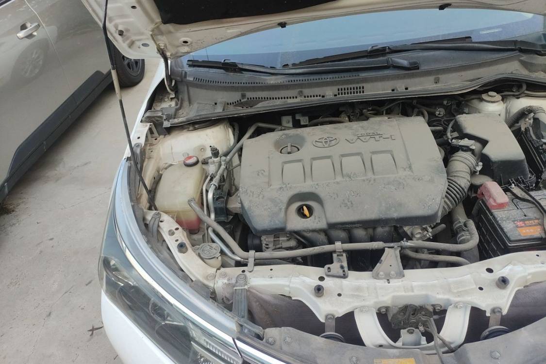 Toyota Corolla 2015 car image #11