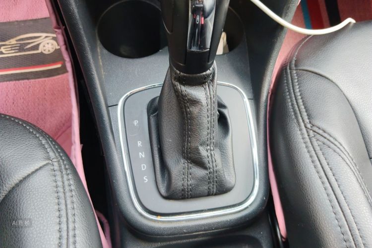 Volkswagen Polo 2018 #16 Volkswagen Polo 2018 car image #16