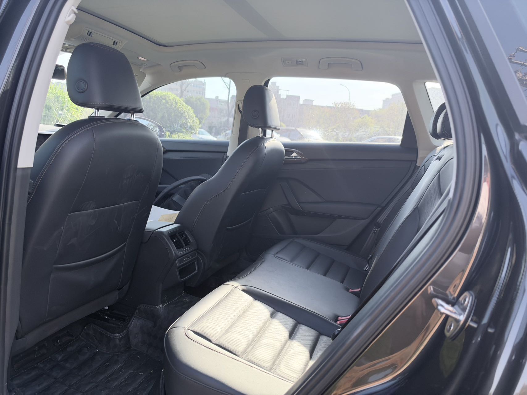2022 immagine di auto #8