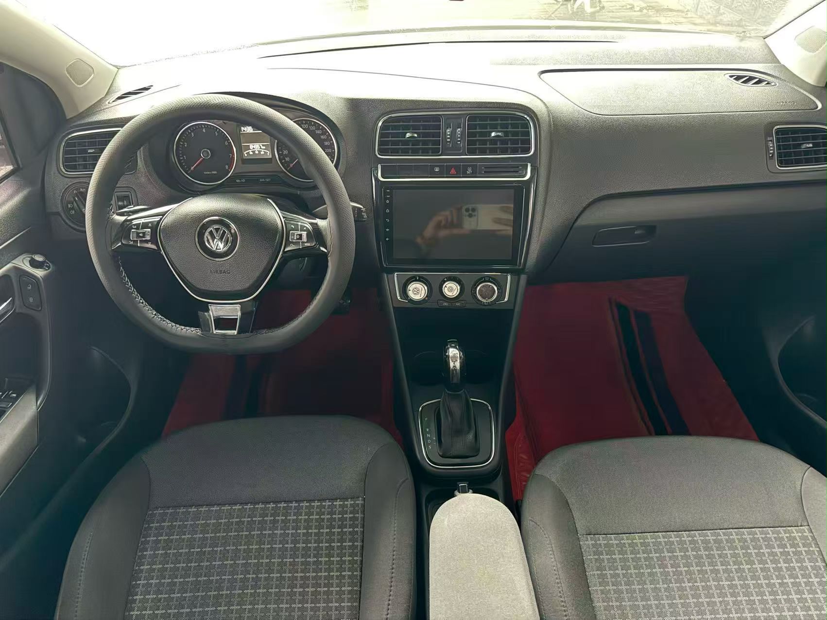 Volkswagen Polo 2016 immagine di auto #8