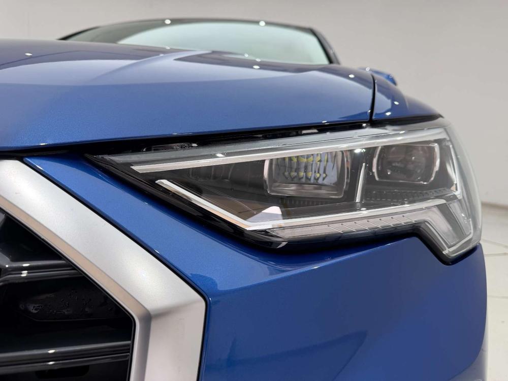 Audi Q3 2019 #11 Audi Q3 2019 car image #11