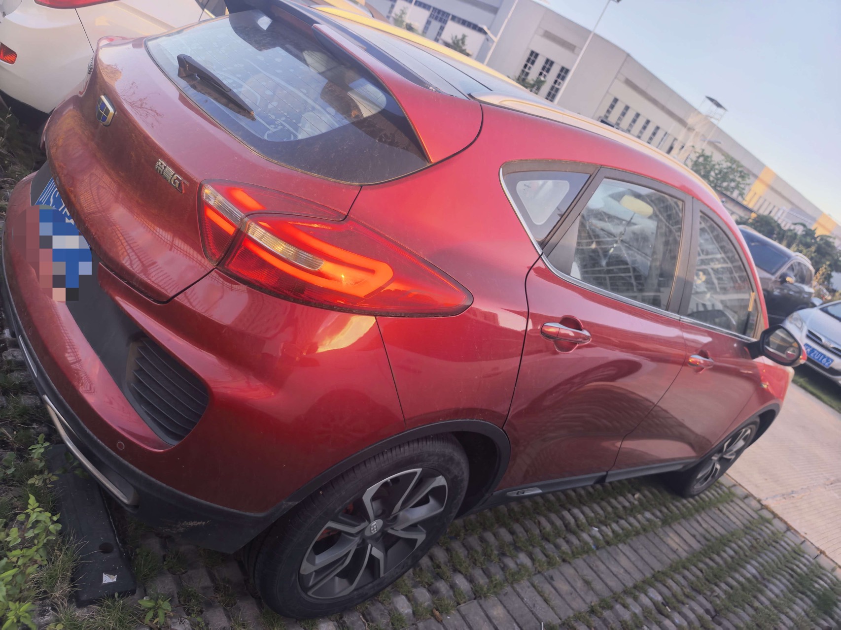 GEELY Emgrand GS 2018 imagen de coche #5