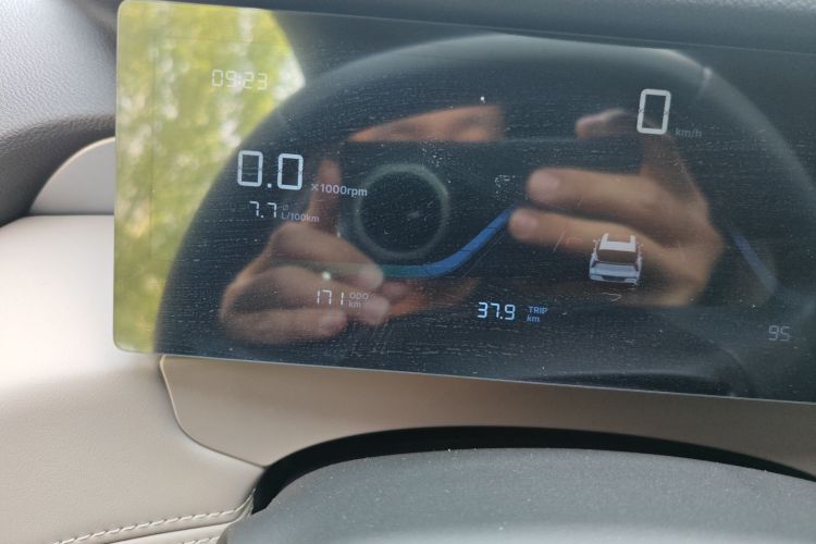 GEELY Boyue L 2026 immagine di auto #9