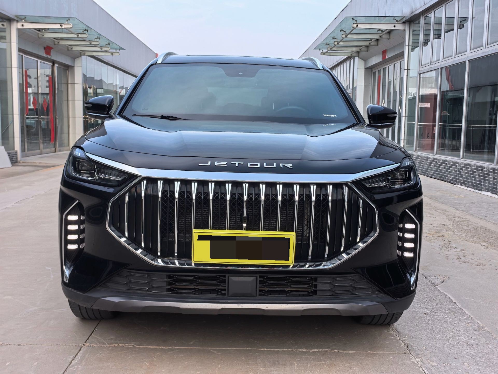 Jetour X70 PLUS 2025 car image #2