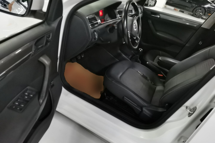 Volkswagen Santana 2016 car image #15