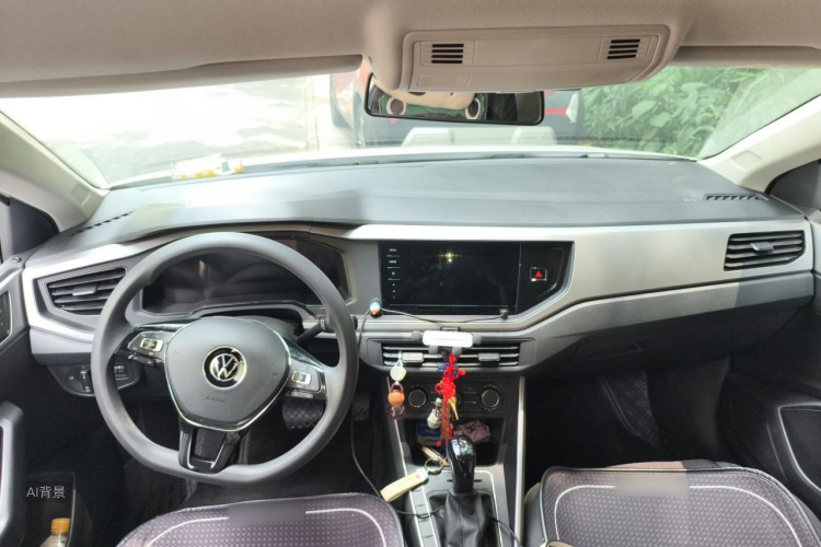 Volkswagen Polo 2023 car image #11