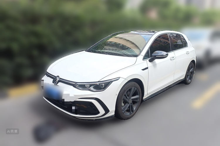 Volkswagen Golf 2022 car image #2